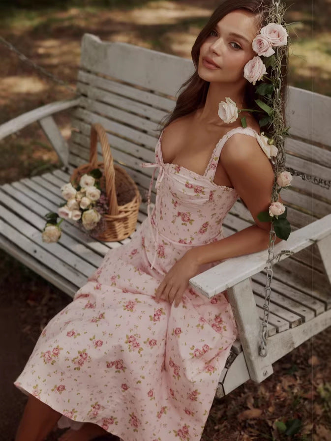 Vestido midi floral con cuerpo corsé
