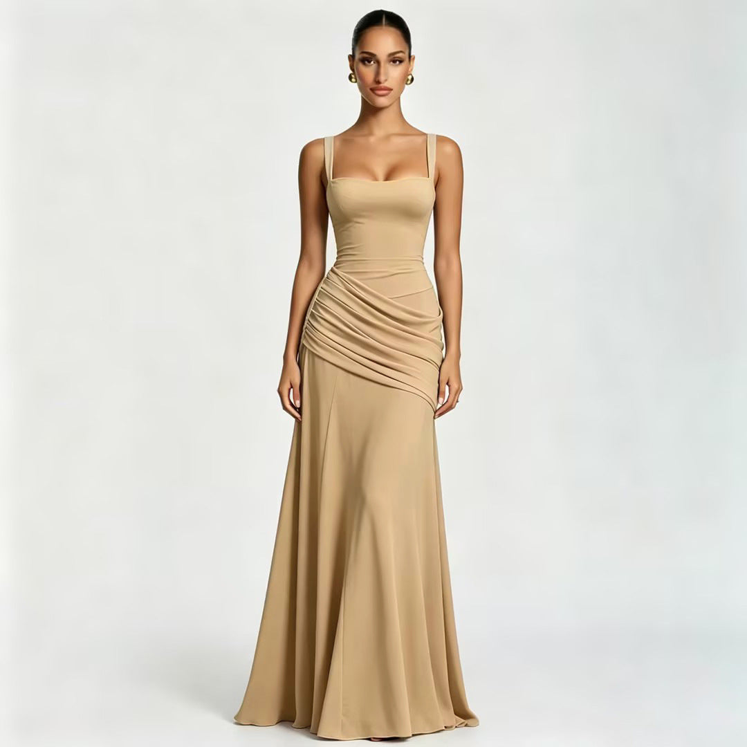 Vestido largo fluido con drapeado