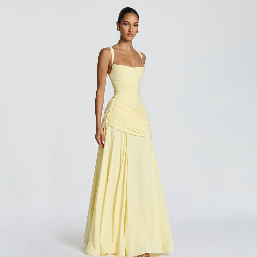 Vestido largo fluido con drapeado