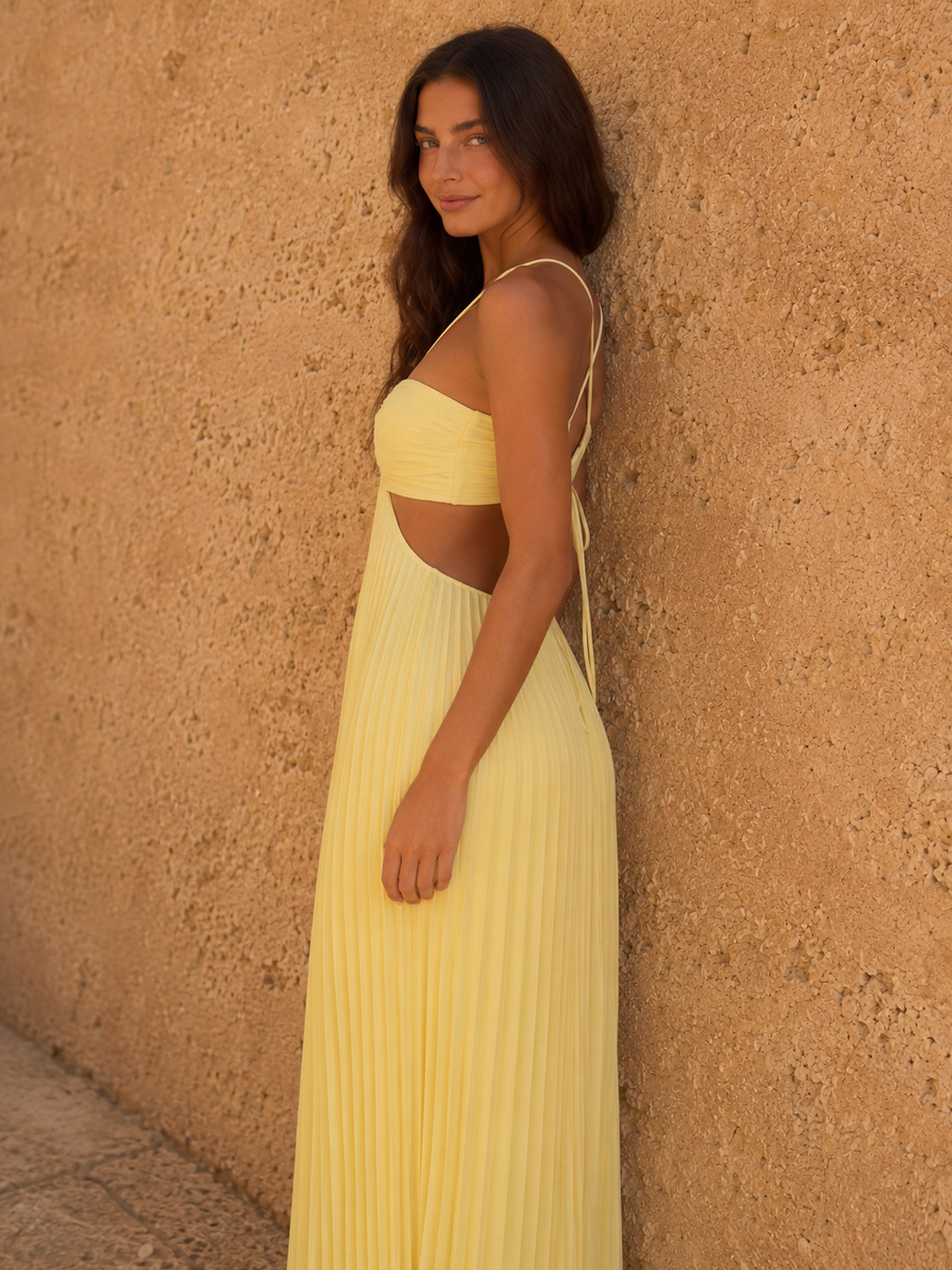Vestido largo plisado con escote cruzado