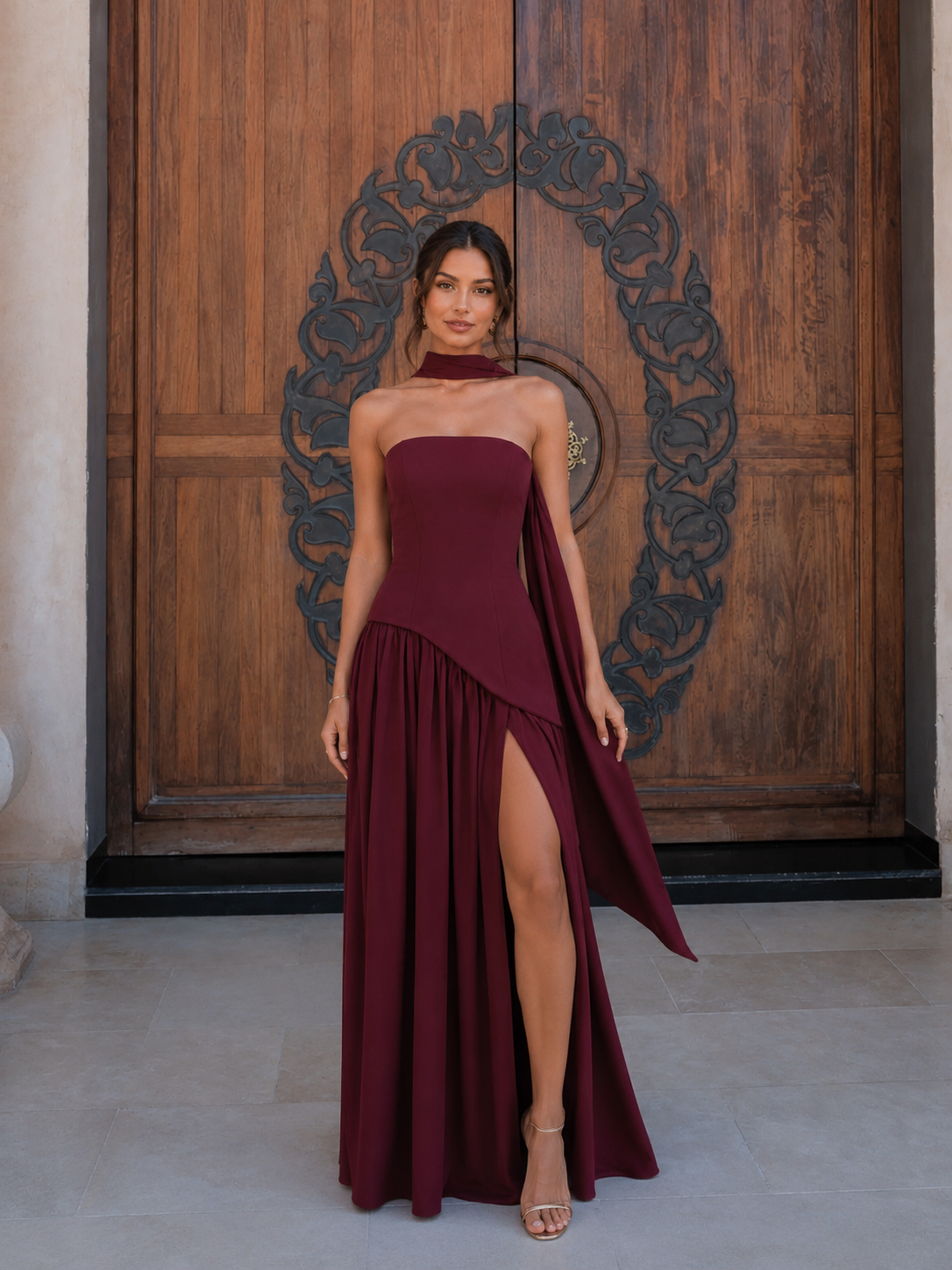 Vestido largo asimétrico con pañuelo