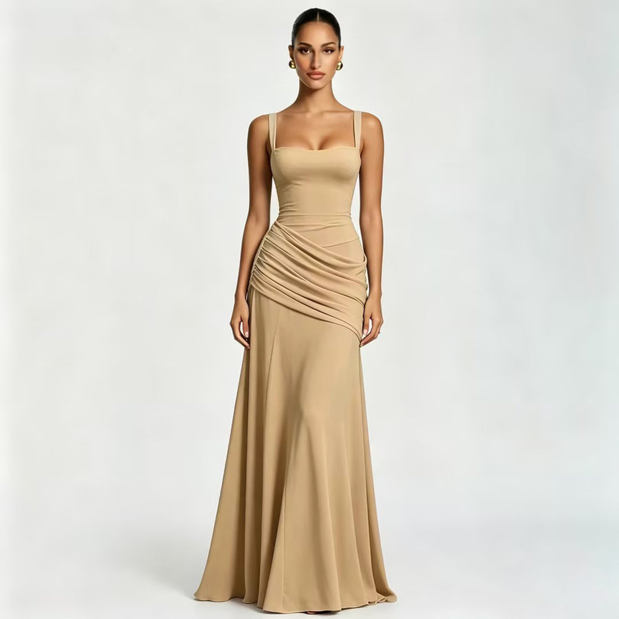 Vestido largo fluido con drapeado