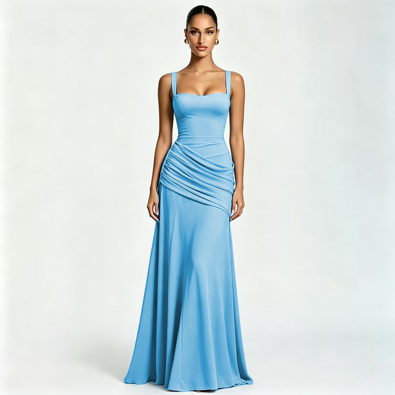 Vestido largo fluido con drapeado