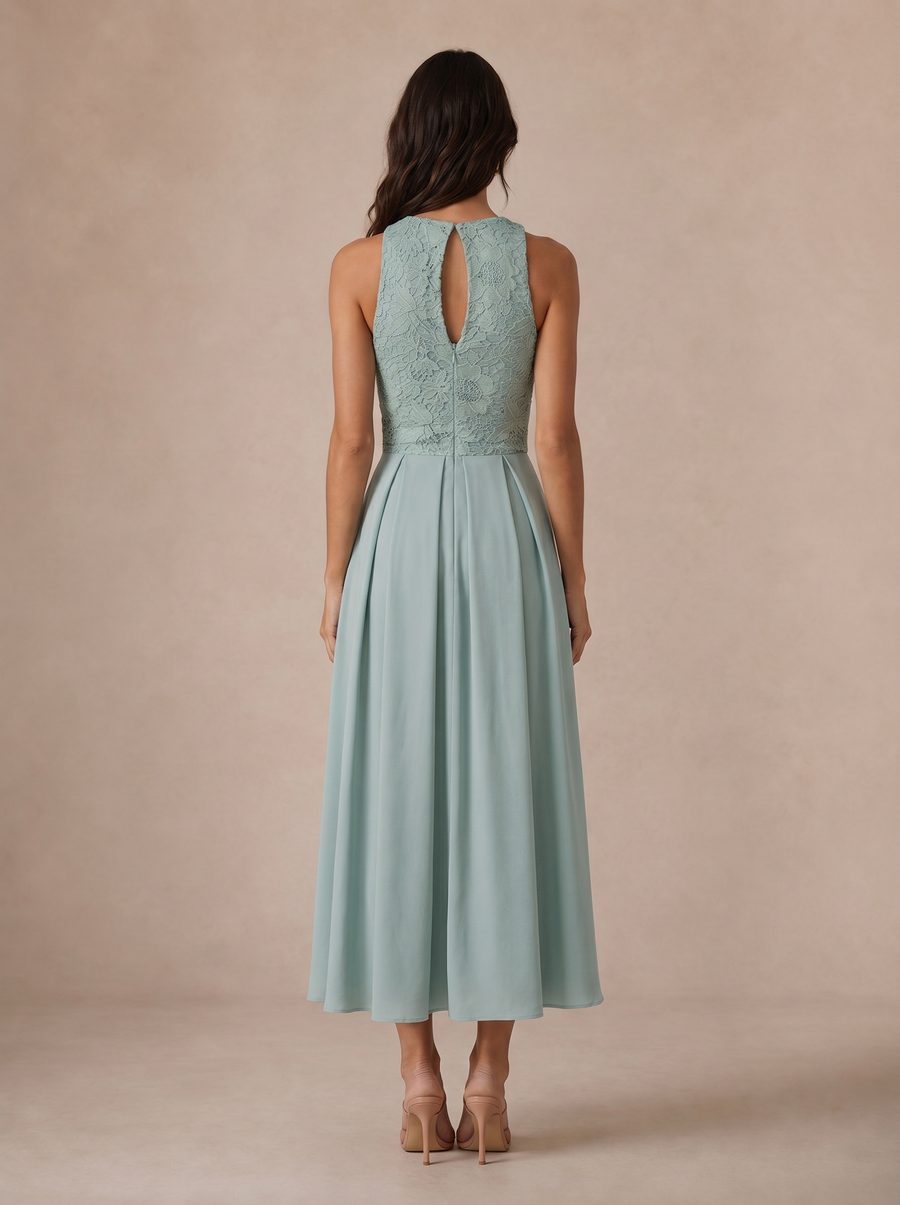 Vestido midi con cuerpo de encaje