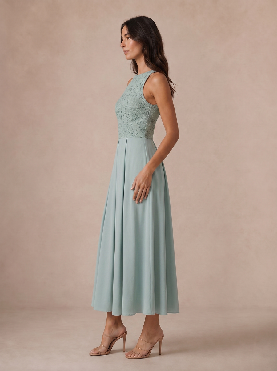 Vestido midi con cuerpo de encaje